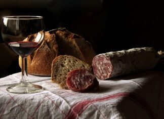 Dlaczego ser salami nazywa się salami?